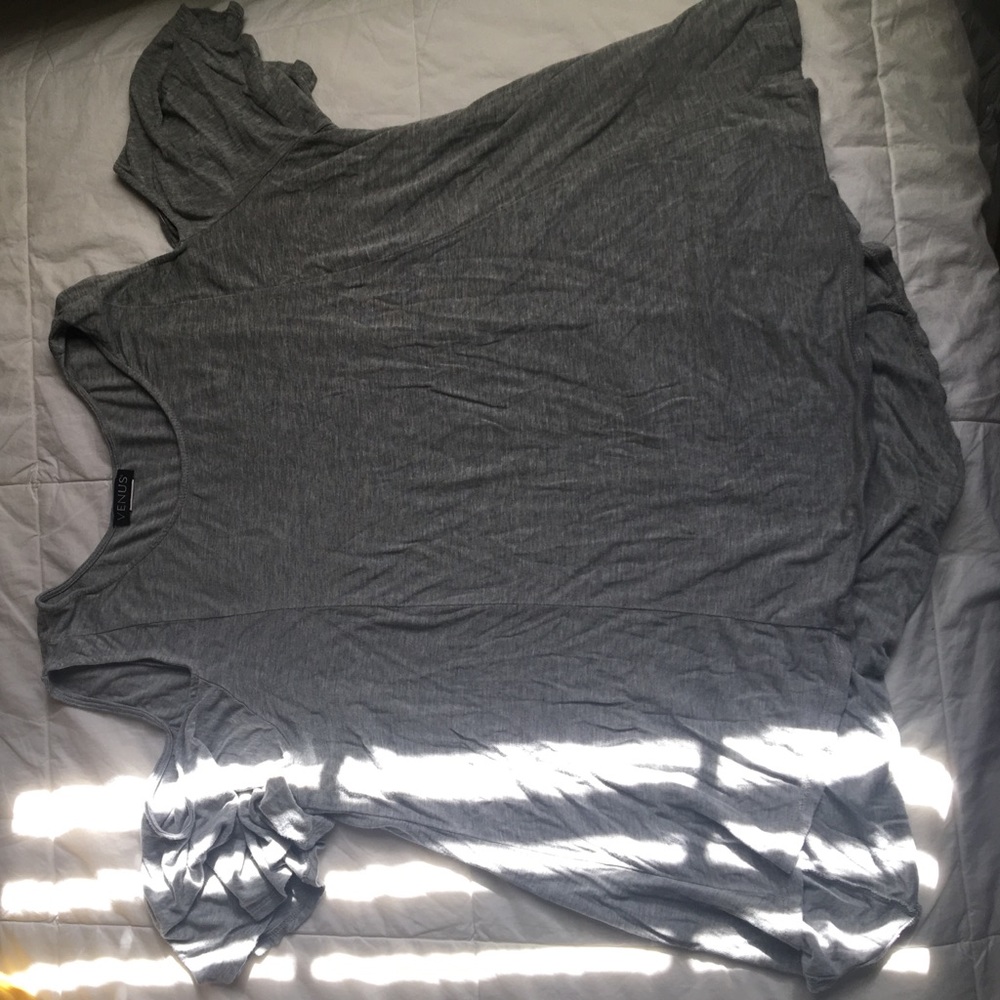 Grey shoulder cut flowing blouse. Size L.